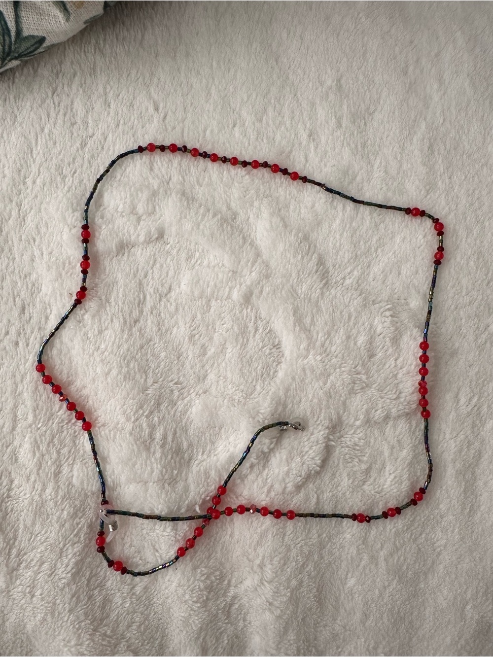 Red Beaded Glasses Necklace
